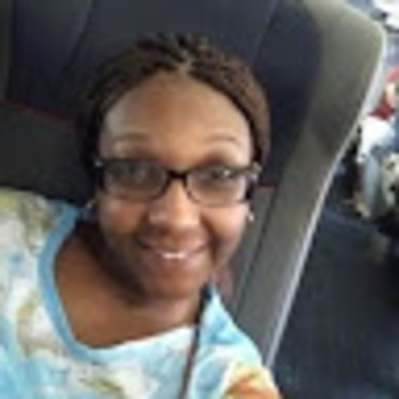 Meet your Posher, Quashana - Picture 1 of 1